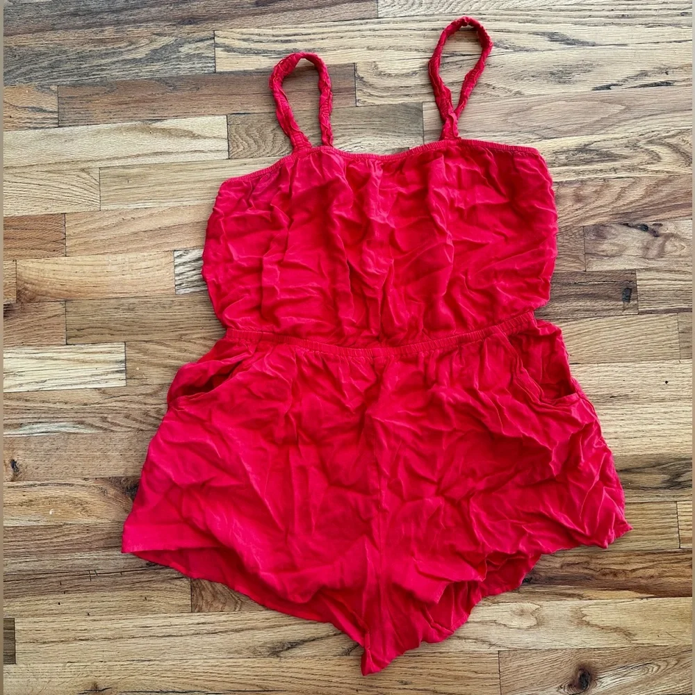 Express Romper - Picture 1 of 2
